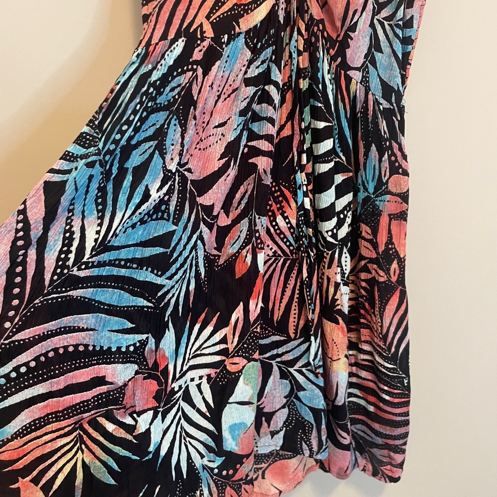 Patrons Of Peace Small Babydoll Tropical Multicolored Floral Vacation Mini Dress - Picture 5 of 14